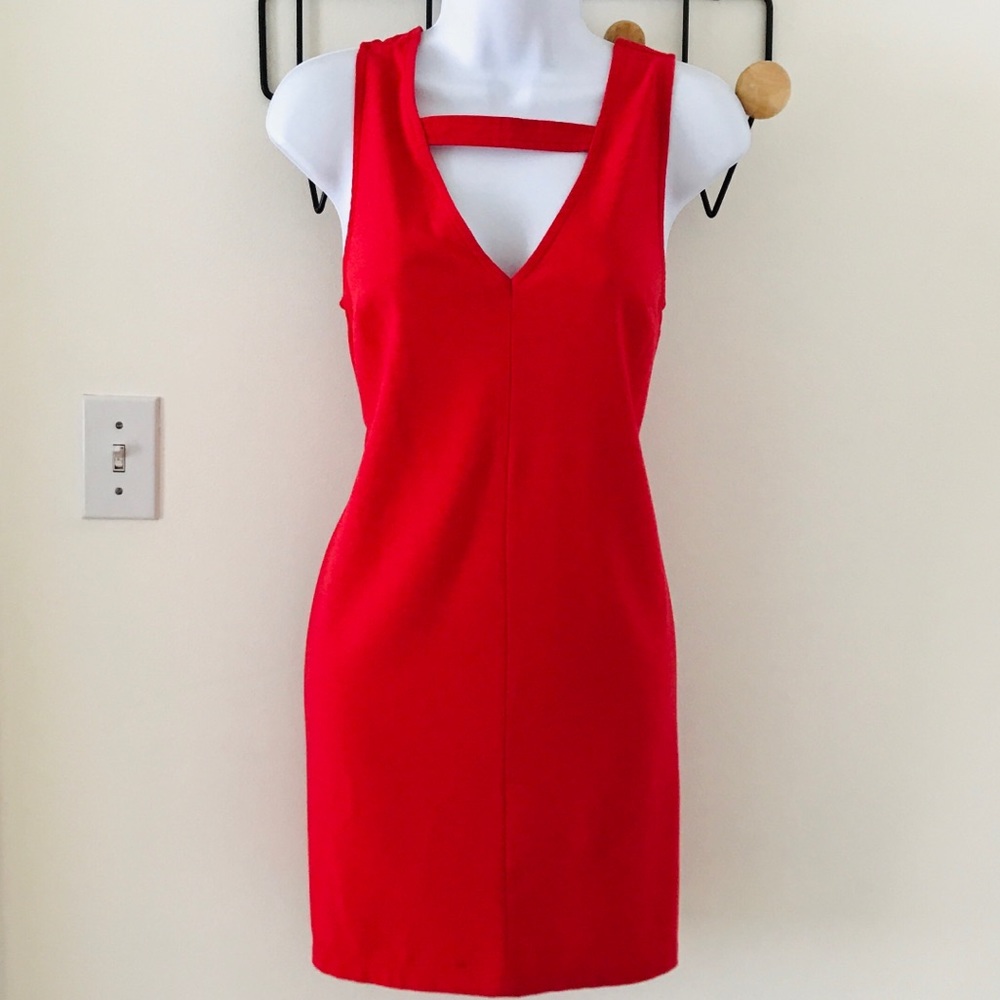 NWOT A&F cherry red keyhole sleeveless shift dress